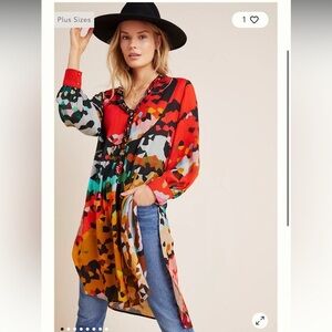 NWT Anthropologists Kayla abstract tunic